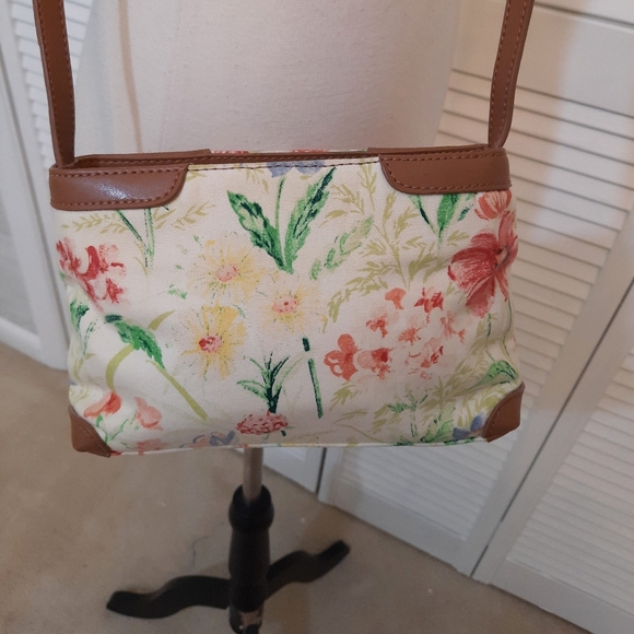 Relic watercolor floral crossbody mini bag purse - Picture 3 of 5